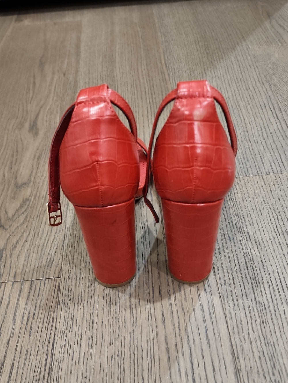Delicious Red Croc-Embossed Block Heel Sandals - Picture 4 of 8